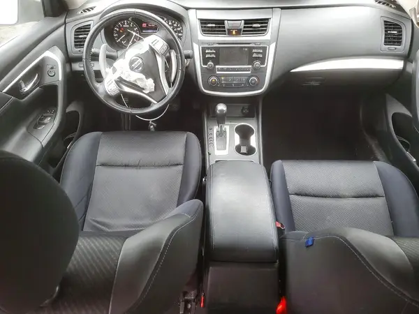 1N4AL3AP6HC121219 2017 NISSAN ALTIMA - Image 8
