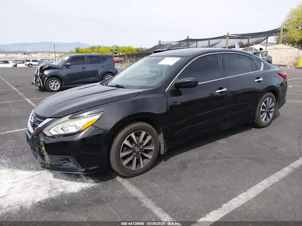 1N4AL3AP6HC121852 2017 NISSAN ALTIMA - Image 2
