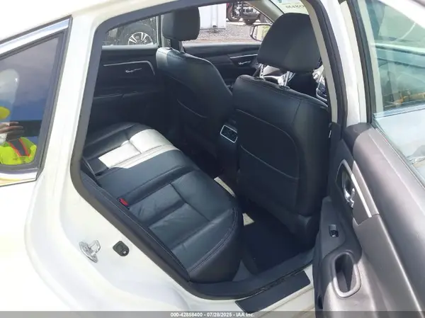 1N4AL3AP6HC123262 2017 NISSAN ALTIMA - Image 8