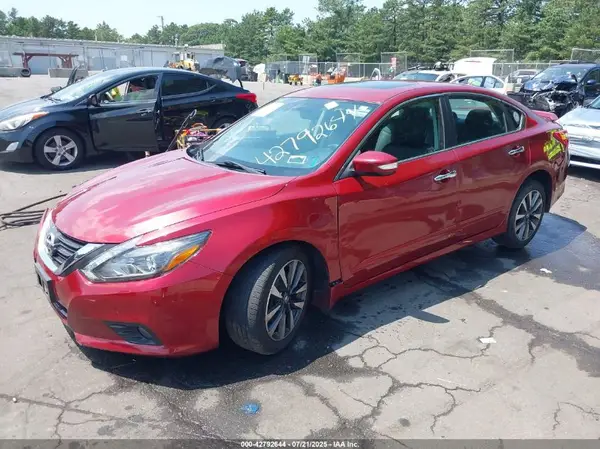 1N4AL3AP6HC124458 2017 NISSAN ALTIMA - Image 2