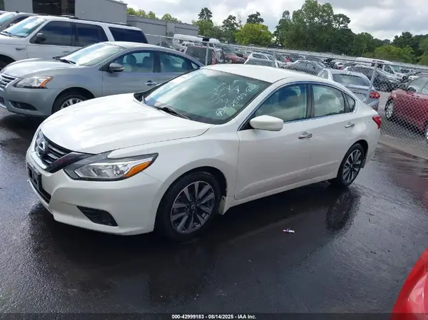 1N4AL3AP6HC125139 2017 NISSAN ALTIMA - Image 2