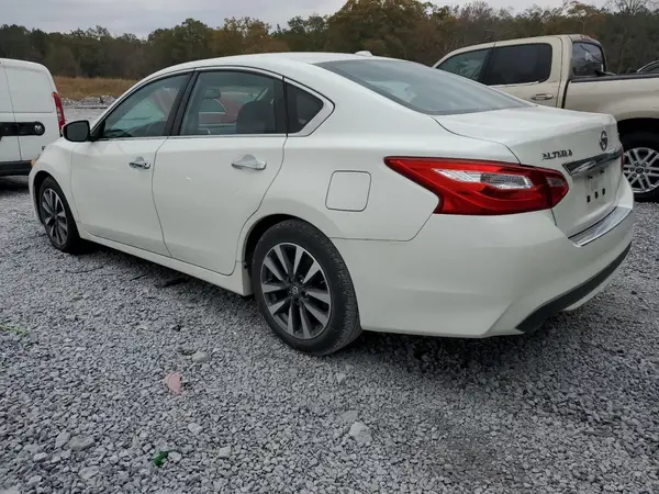 1N4AL3AP6HC125190 2017 NISSAN ALTIMA - Image 2