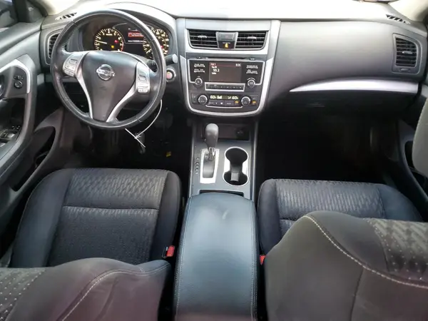 1N4AL3AP6HC125643 2017 NISSAN ALTIMA - Image 8