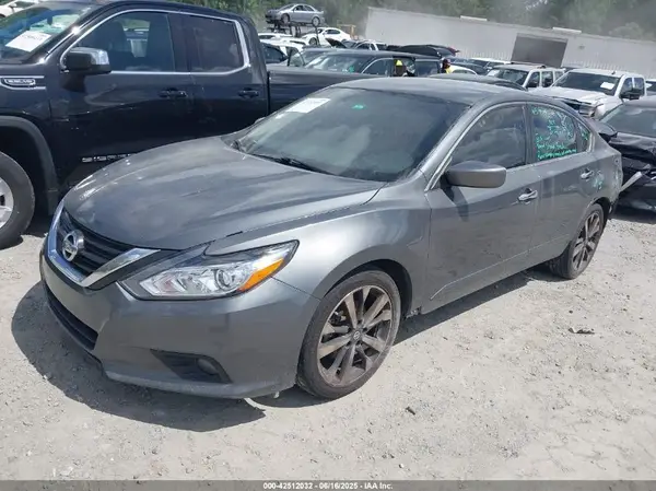1N4AL3AP6HC127554 2017 NISSAN ALTIMA - Image 2