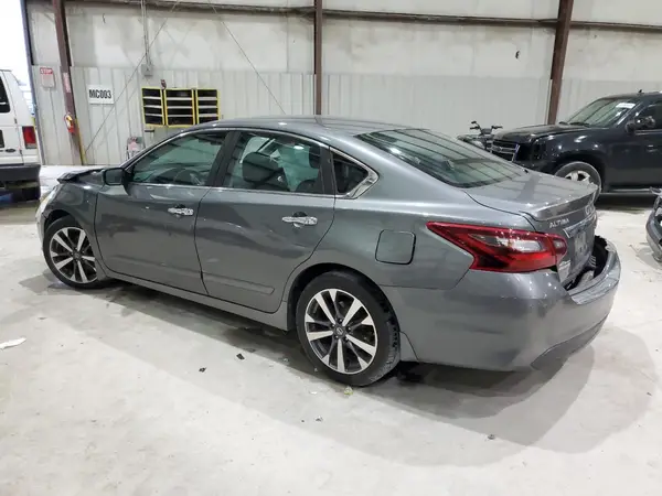 1N4AL3AP6HC132351 2017 NISSAN ALTIMA - Image 2