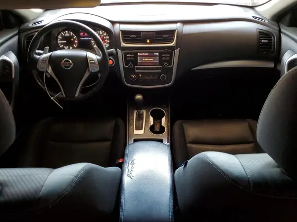 1N4AL3AP6HC135086 2017 NISSAN ALTIMA - Image 8