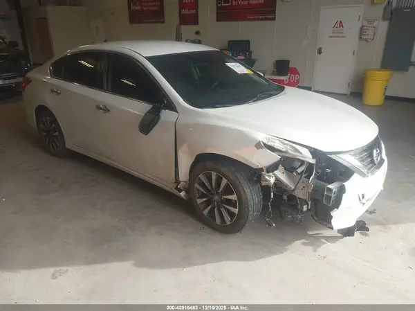 1N4AL3AP6HC136318 2017 NISSAN ALTIMA - Image 1