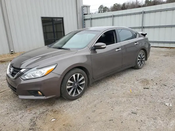 1N4AL3AP6HC137601 2017 NISSAN ALTIMA - Image 1