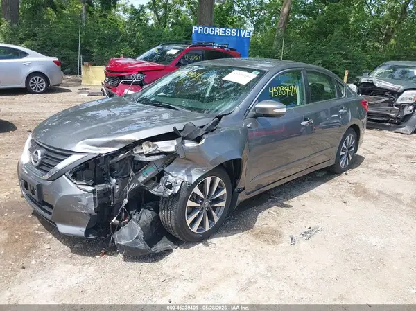 1N4AL3AP6HC138117 2017 NISSAN ALTIMA - Image 2