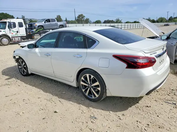 1N4AL3AP6HC138277 2017 NISSAN ALTIMA - Image 2