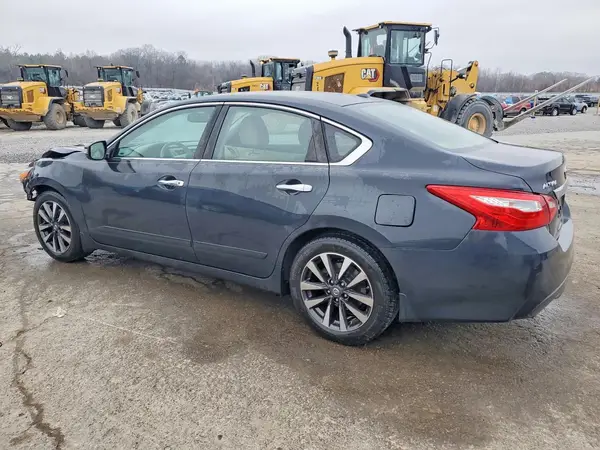 1N4AL3AP6HC138442 2017 NISSAN ALTIMA - Image 2