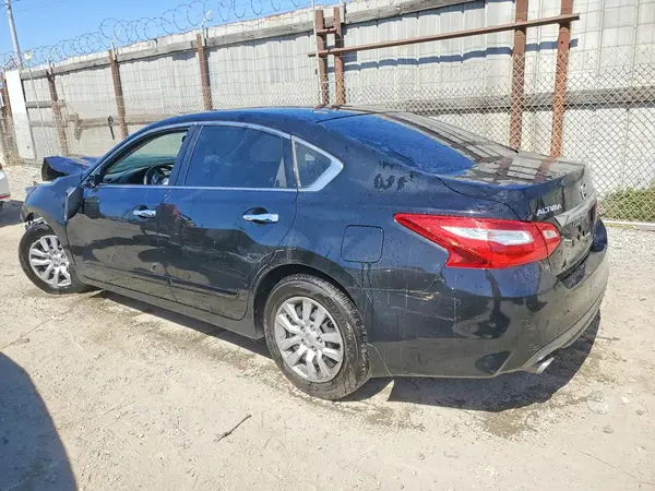 1N4AL3AP6HC138814 2017 NISSAN ALTIMA - Image 2
