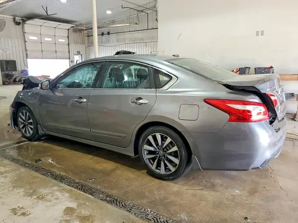 1N4AL3AP6HC140983 2017 NISSAN ALTIMA - Image 2