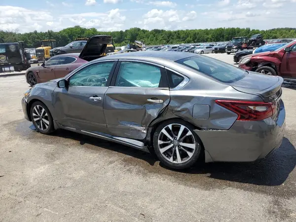 1N4AL3AP6HC141860 2017 NISSAN ALTIMA - Image 2