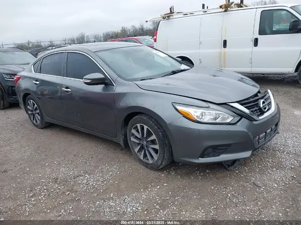 1N4AL3AP6HC141910 2017 NISSAN ALTIMA - Image 1