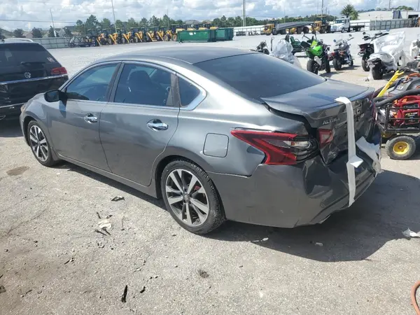 1N4AL3AP6HC142992 2017 NISSAN ALTIMA - Image 2