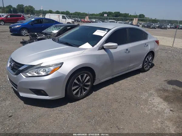 1N4AL3AP6HC143849 2017 NISSAN ALTIMA - Image 2