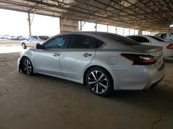 1N4AL3AP6HC144760 2017 NISSAN ALTIMA - Image 2