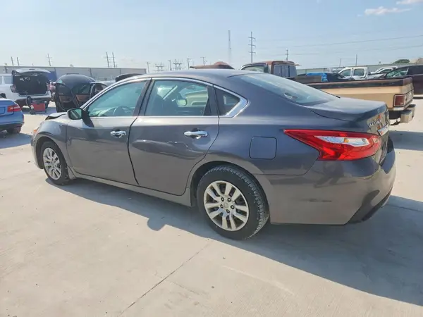 1N4AL3AP6HC147142 2017 NISSAN ALTIMA - Image 2