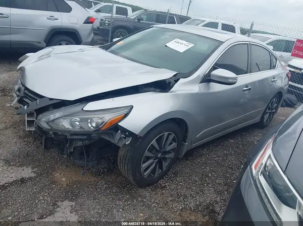1N4AL3AP6HC151479 2017 NISSAN ALTIMA - Image 2