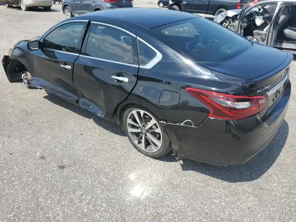 1N4AL3AP6HC154611 2017 NISSAN ALTIMA - Image 2