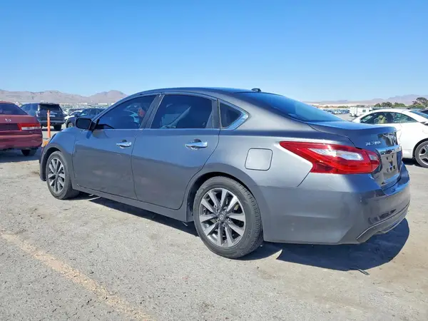 1N4AL3AP6HC154785 2017 NISSAN ALTIMA - Image 2
