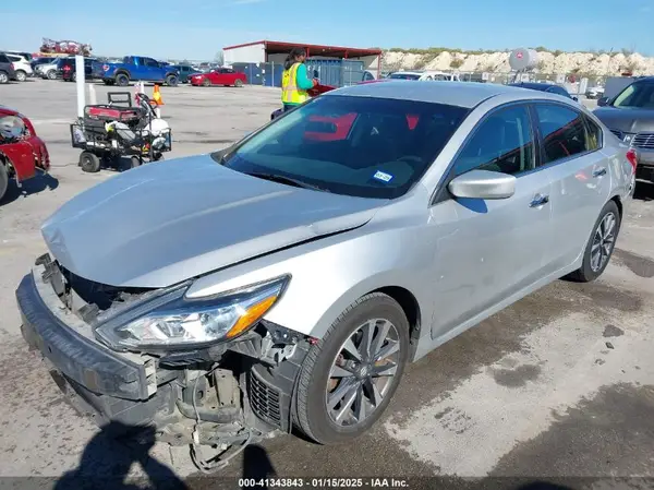 1N4AL3AP6HC155774 2017 NISSAN ALTIMA - Image 2