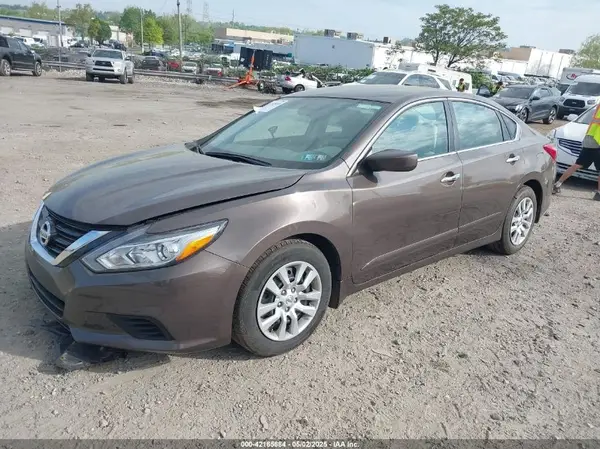 1N4AL3AP6HC157685 2017 NISSAN ALTIMA - Image 2