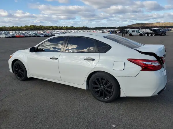 1N4AL3AP6HC158822 2017 NISSAN ALTIMA - Image 2