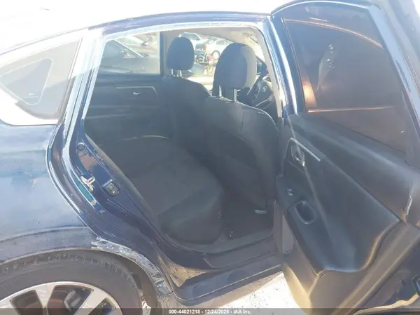 1N4AL3AP6HC159128 2017 NISSAN ALTIMA - Image 8