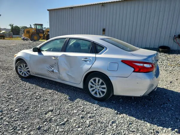 1N4AL3AP6HC160165 2017 NISSAN ALTIMA - Image 2
