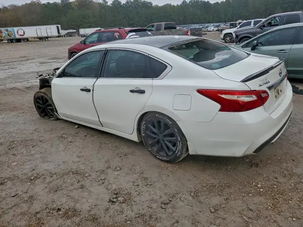1N4AL3AP6HC163809 2017 NISSAN ALTIMA - Image 2