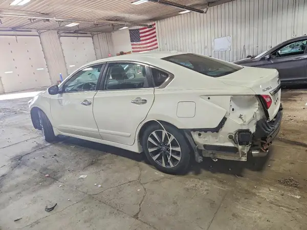 1N4AL3AP6HC166628 2017 NISSAN ALTIMA - Image 2