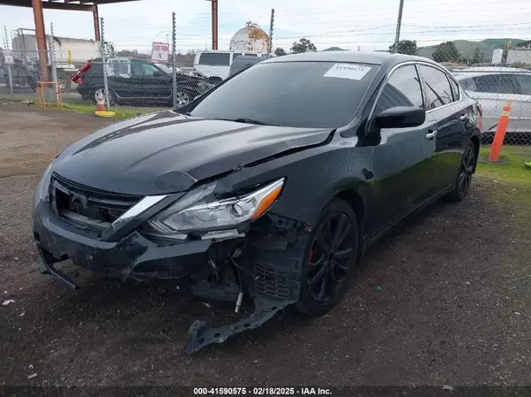 1N4AL3AP6HC166905 2017 NISSAN ALTIMA - Image 2