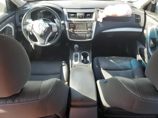 1N4AL3AP6HC168279 2017 NISSAN ALTIMA - Image 8