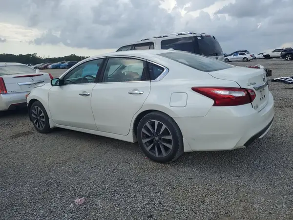 1N4AL3AP6HC168413 2017 NISSAN ALTIMA - Image 2