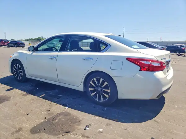 1N4AL3AP6HC170047 2017 NISSAN ALTIMA - Image 2