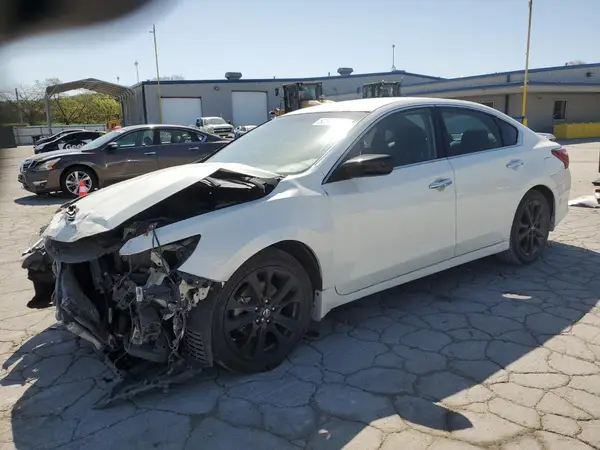 1N4AL3AP6HC174485 2017 NISSAN ALTIMA - Image 1