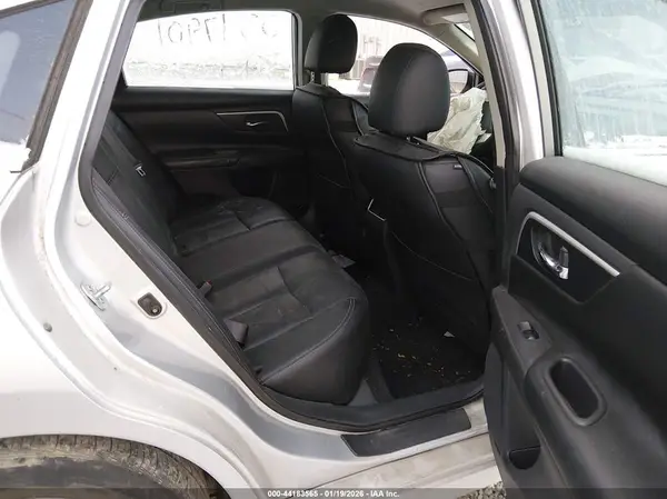 1N4AL3AP6HC175023 2017 NISSAN ALTIMA - Image 8