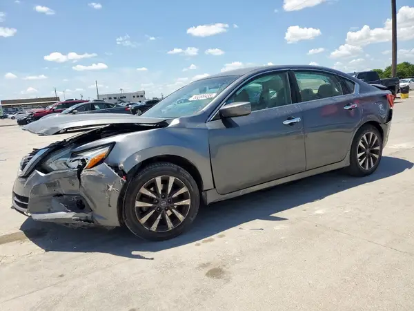 1N4AL3AP6HC175734 2017 NISSAN ALTIMA - Image 1