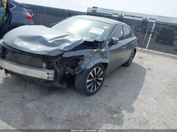 1N4AL3AP6HC178620 2017 NISSAN ALTIMA - Image 2