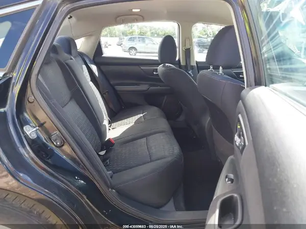 1N4AL3AP6HC179315 2017 NISSAN ALTIMA - Image 8