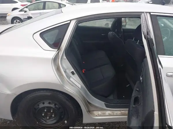 1N4AL3AP6HC179721 2017 NISSAN ALTIMA - Image 8