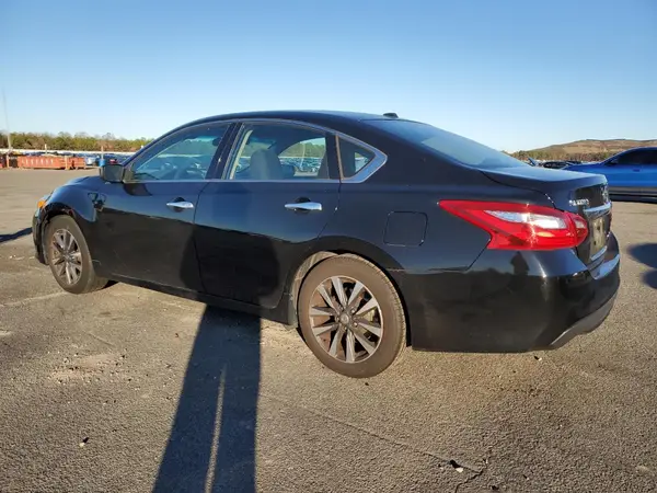 1N4AL3AP6HC180352 2017 NISSAN ALTIMA - Image 2