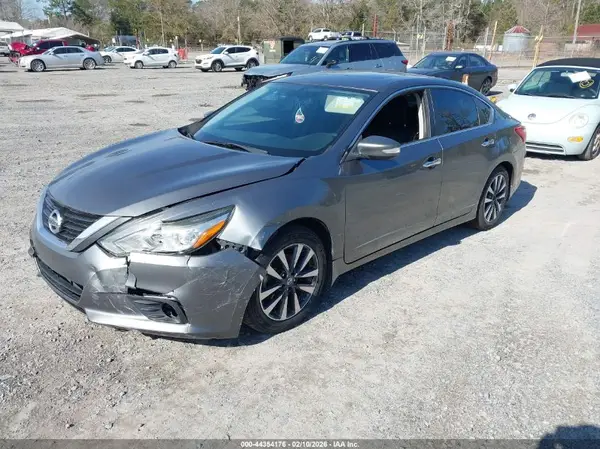 1N4AL3AP6HC183364 2017 NISSAN ALTIMA - Image 2