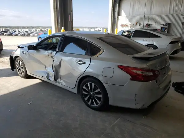 1N4AL3AP6HC184613 2017 NISSAN ALTIMA - Image 2