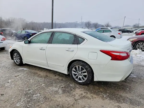 1N4AL3AP6HC185793 2017 NISSAN ALTIMA - Image 2