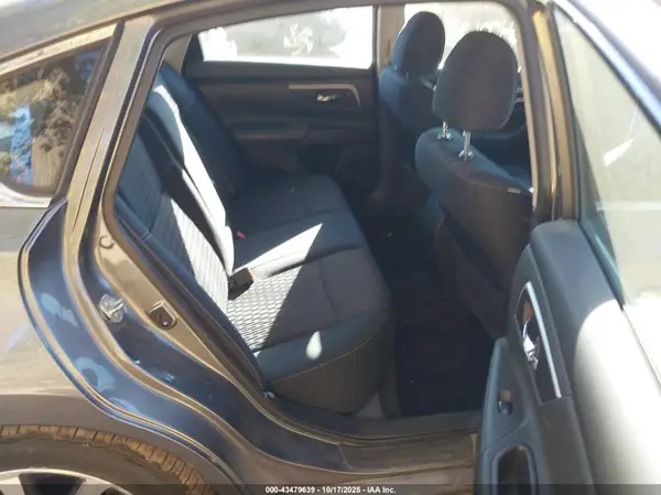 1N4AL3AP6HC186278 2017 NISSAN ALTIMA - Image 8