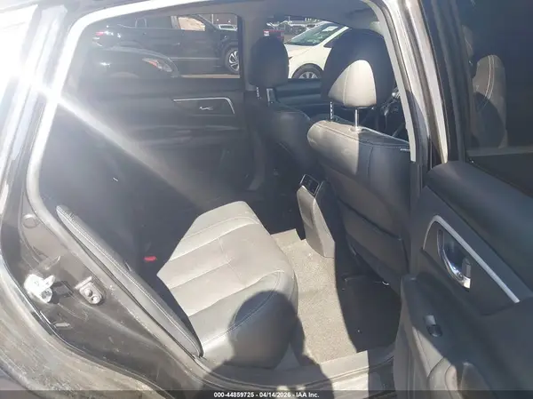 1N4AL3AP6HC186975 2017 NISSAN ALTIMA - Image 8