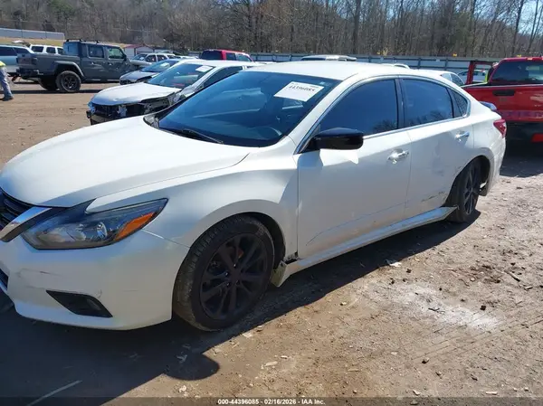 1N4AL3AP6HC189052 2017 NISSAN ALTIMA - Image 2